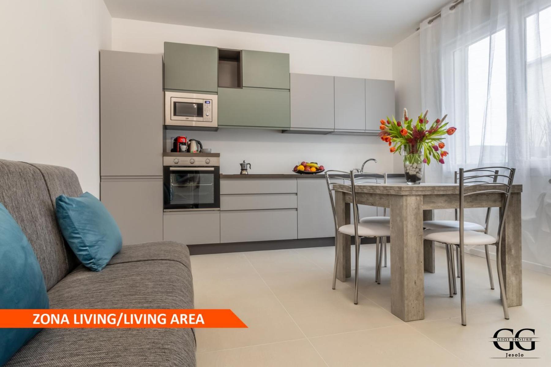 Gigi House -Appartamento Piazza Mazzini- 200M Dal Mare Лидо ди Йезоло Екстериор снимка